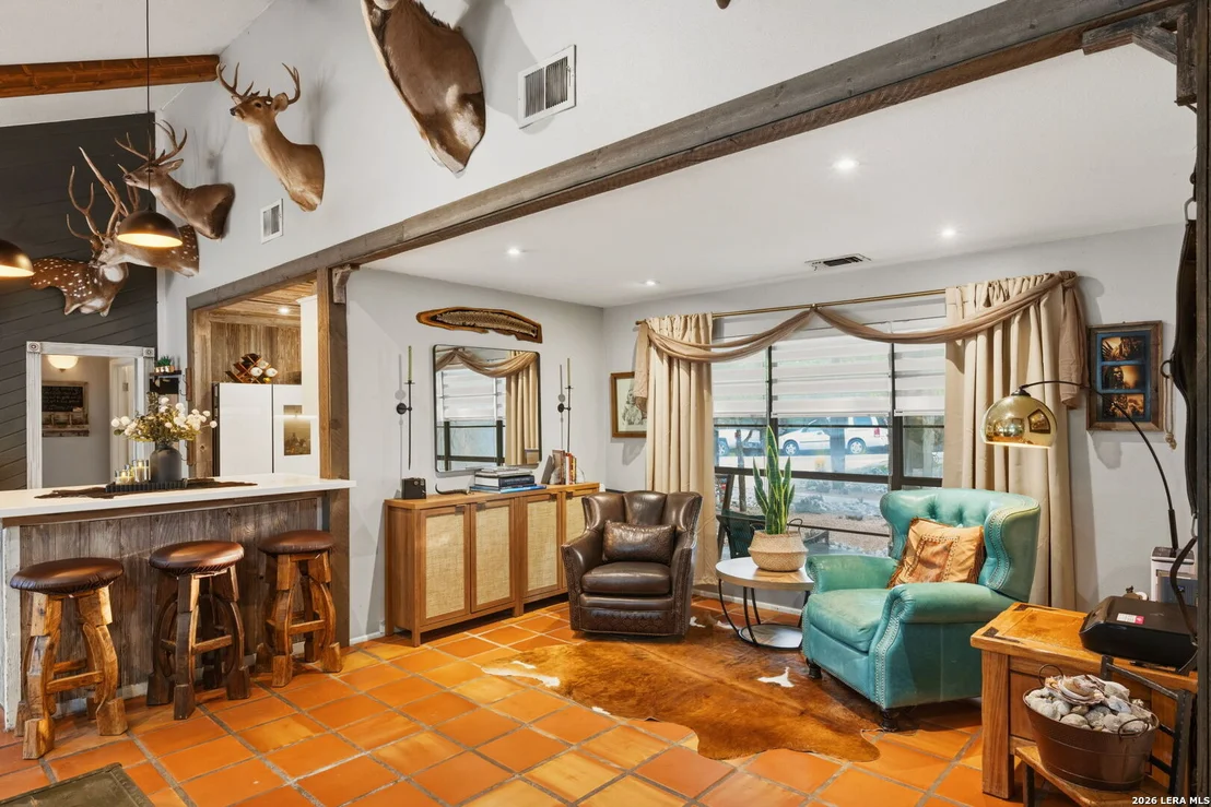 Photo of 101 Candy Ln