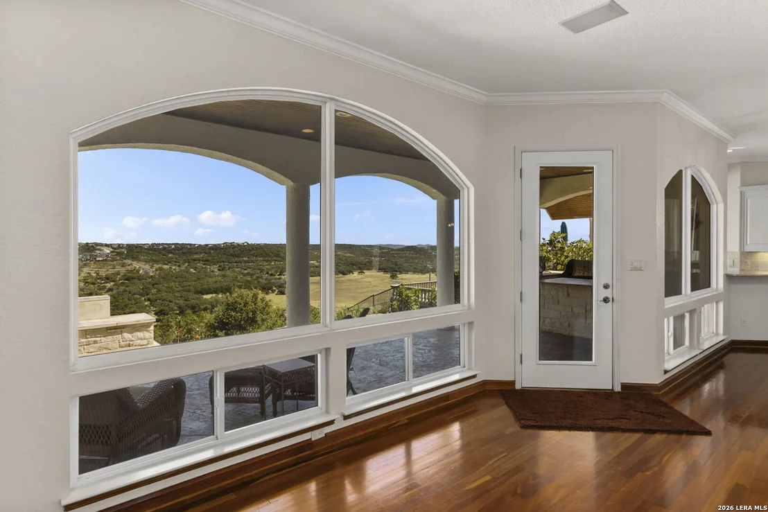 Photo of 436 PARADISE PT