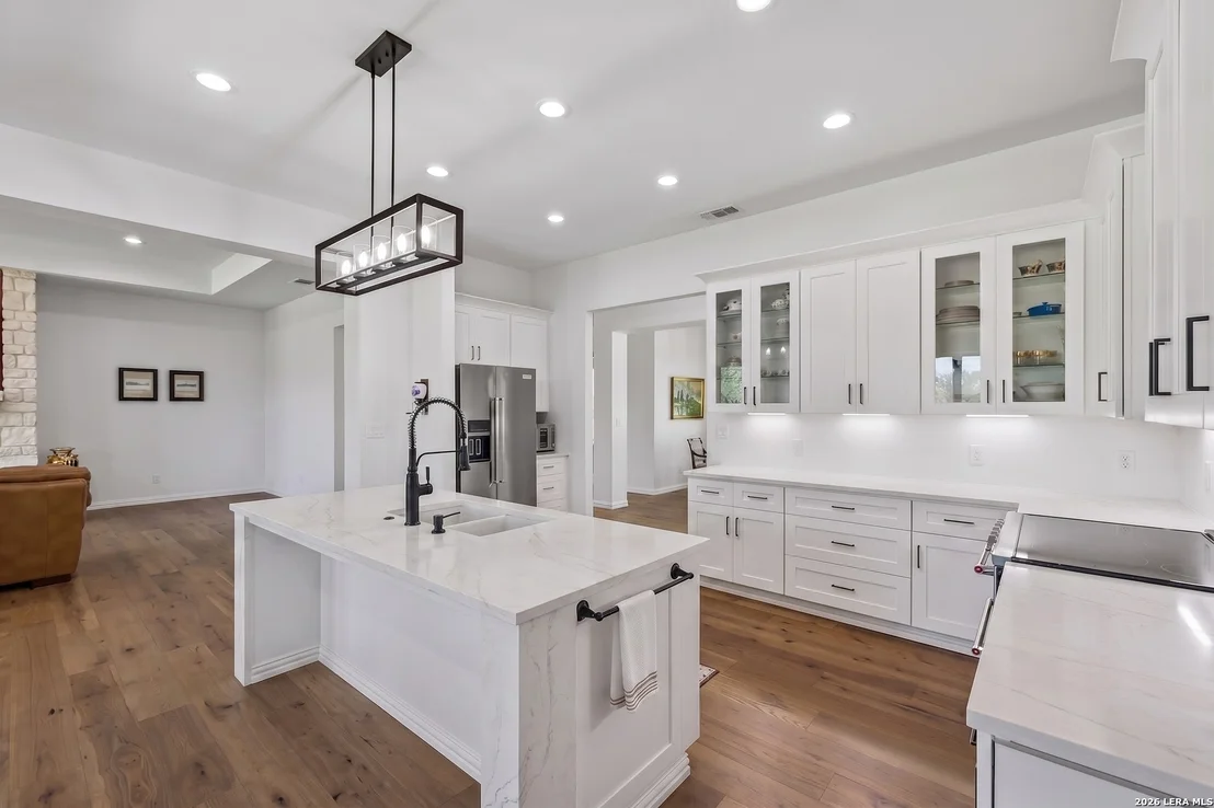 Photo of 879 LATIGO BLVD