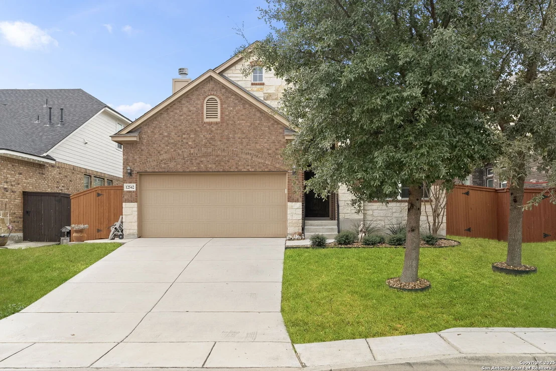 Photo of 12542 HILLSIDE RNCH