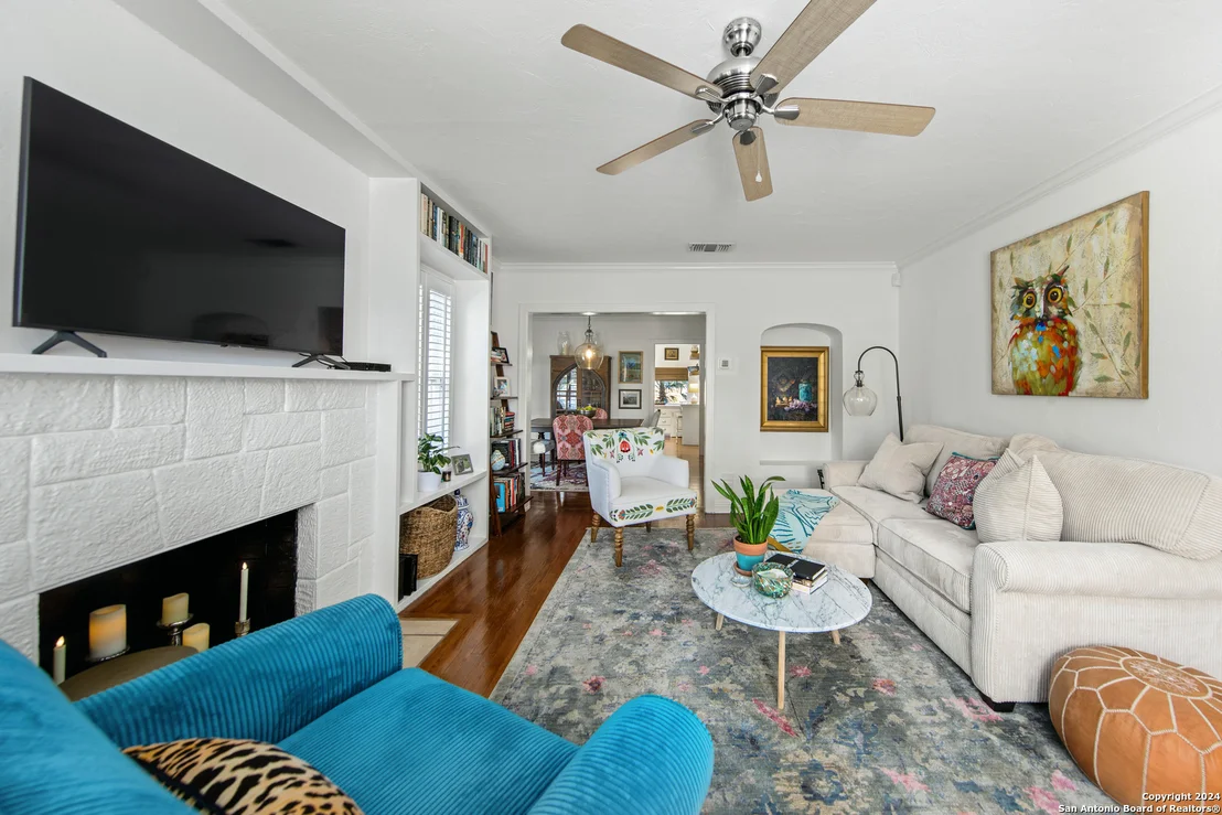 Photo of 235 RETAMA PL
