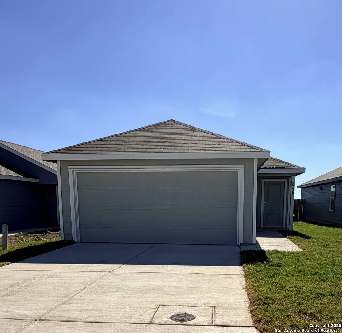Photo of 5739 alope