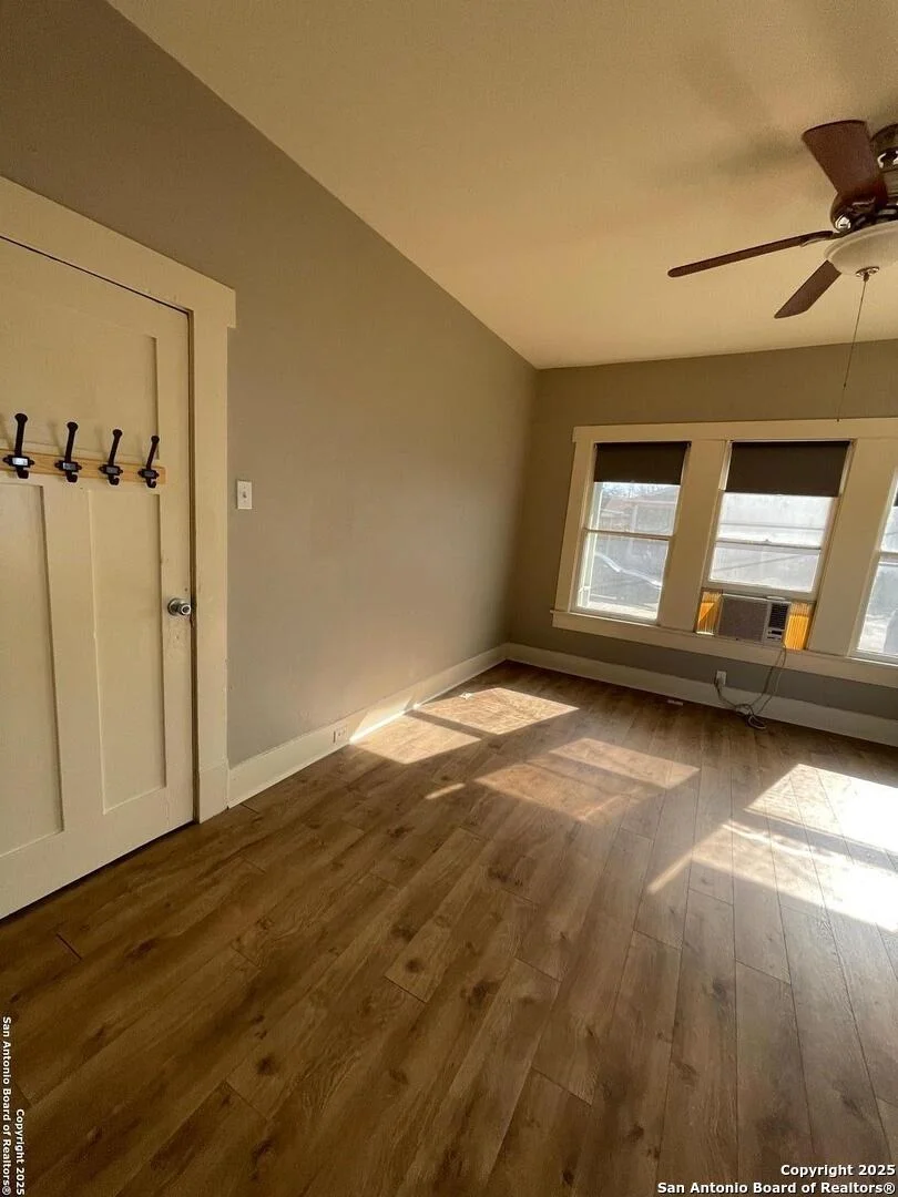 Photo of 115 Harvard Terrace