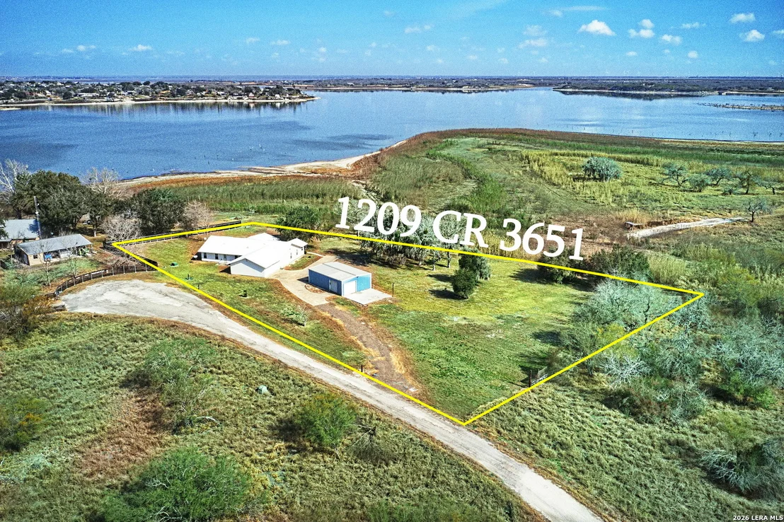 Photo of 1209 County Road 3651
