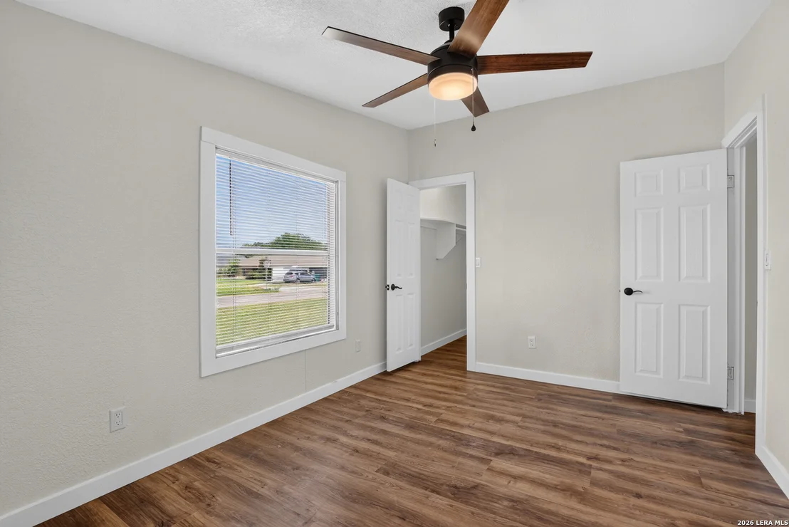 Photo of 1302 Hickory Street