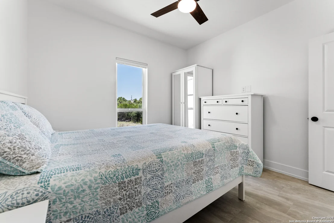Photo of 1101 Persimmon