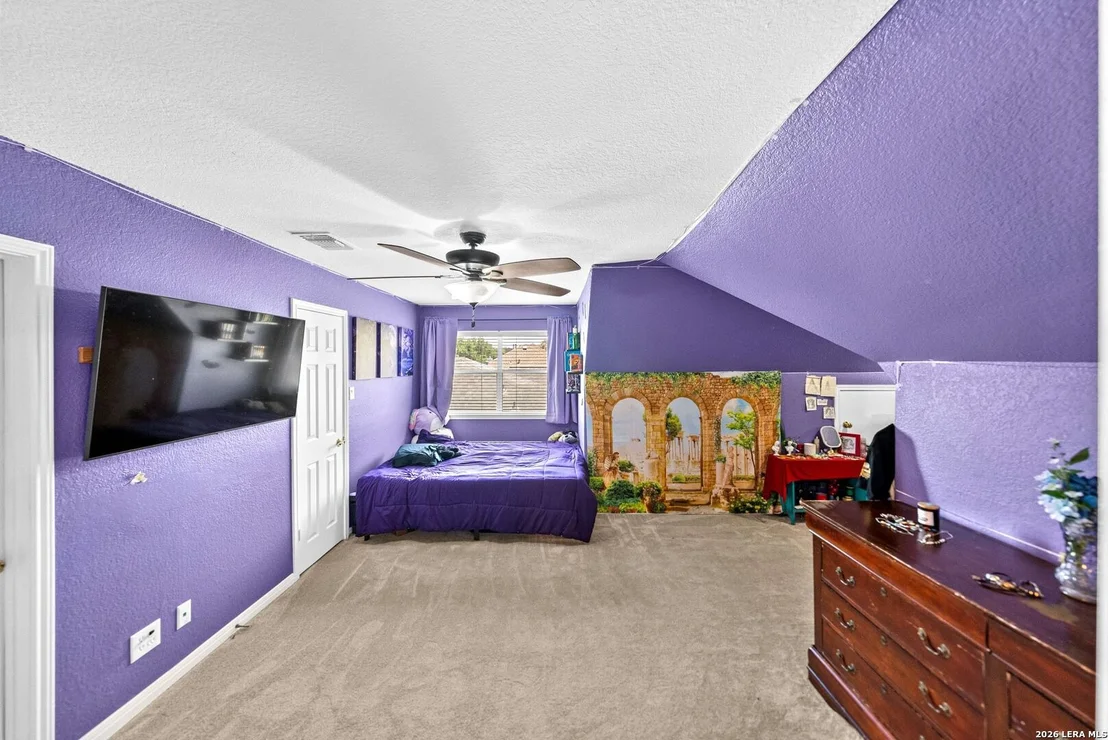 Photo of 9347 Llano Verde