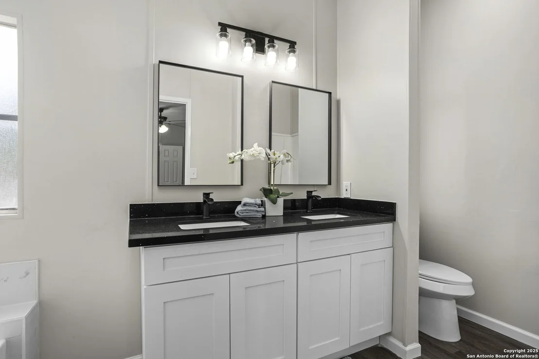 Photo of 24470 Trumbo
