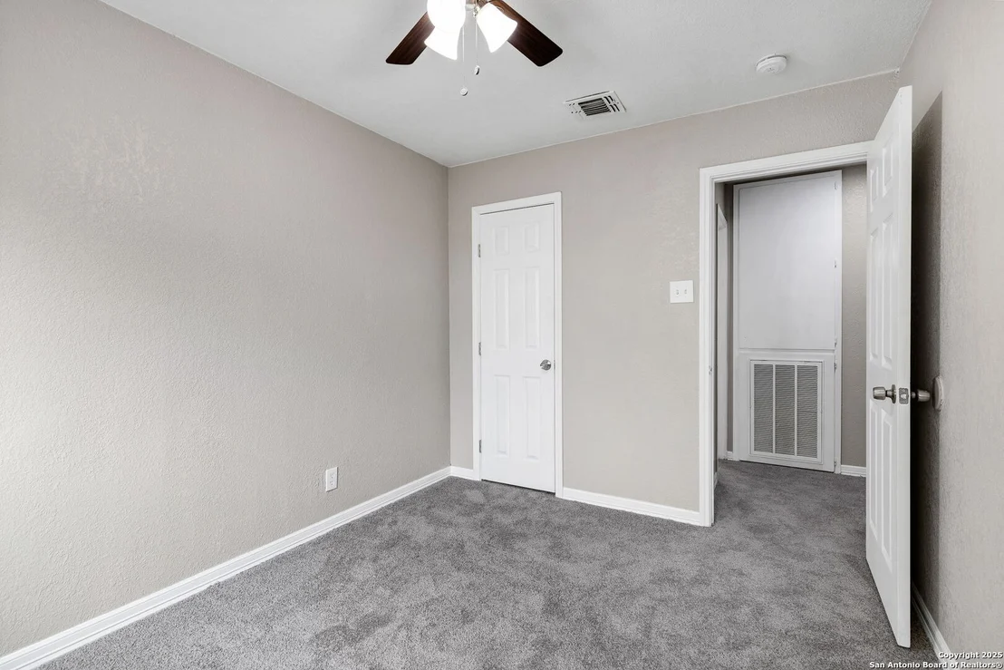 Photo of 13143 Feather Ridge