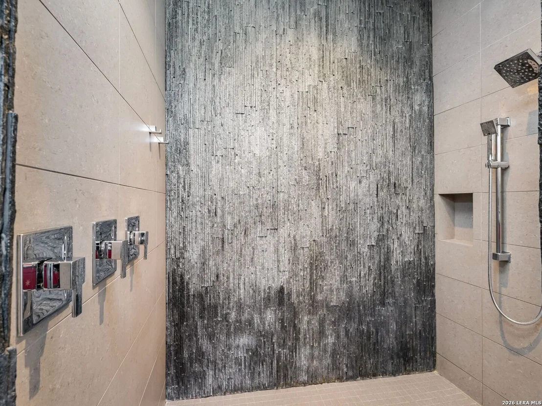 Photo of 8103 Vanity Hill