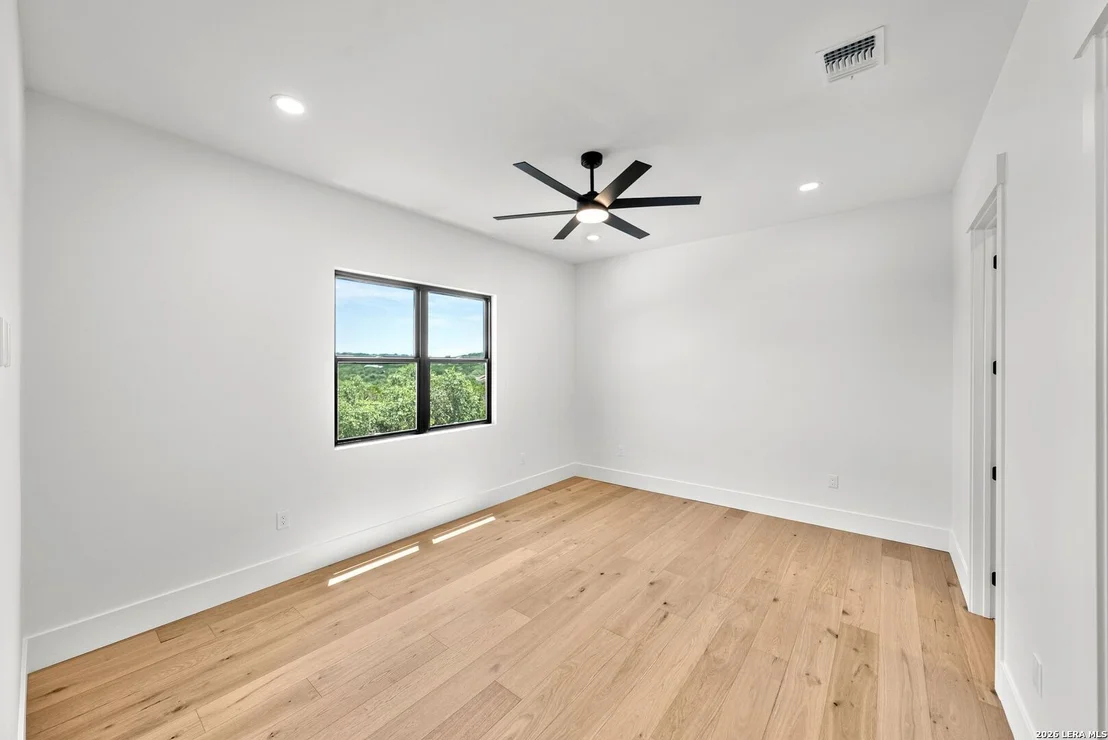 Photo of 9007 FOX BRIAR LN