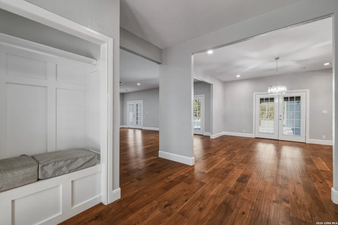 Photo of 825 Eventide