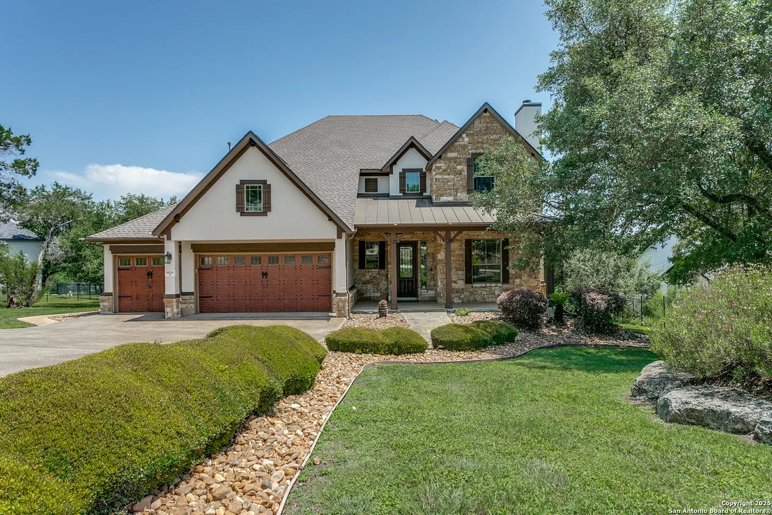 Photo of 8826 Falcon Place