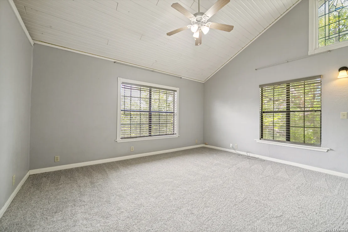 Photo of 340 JAMES ST