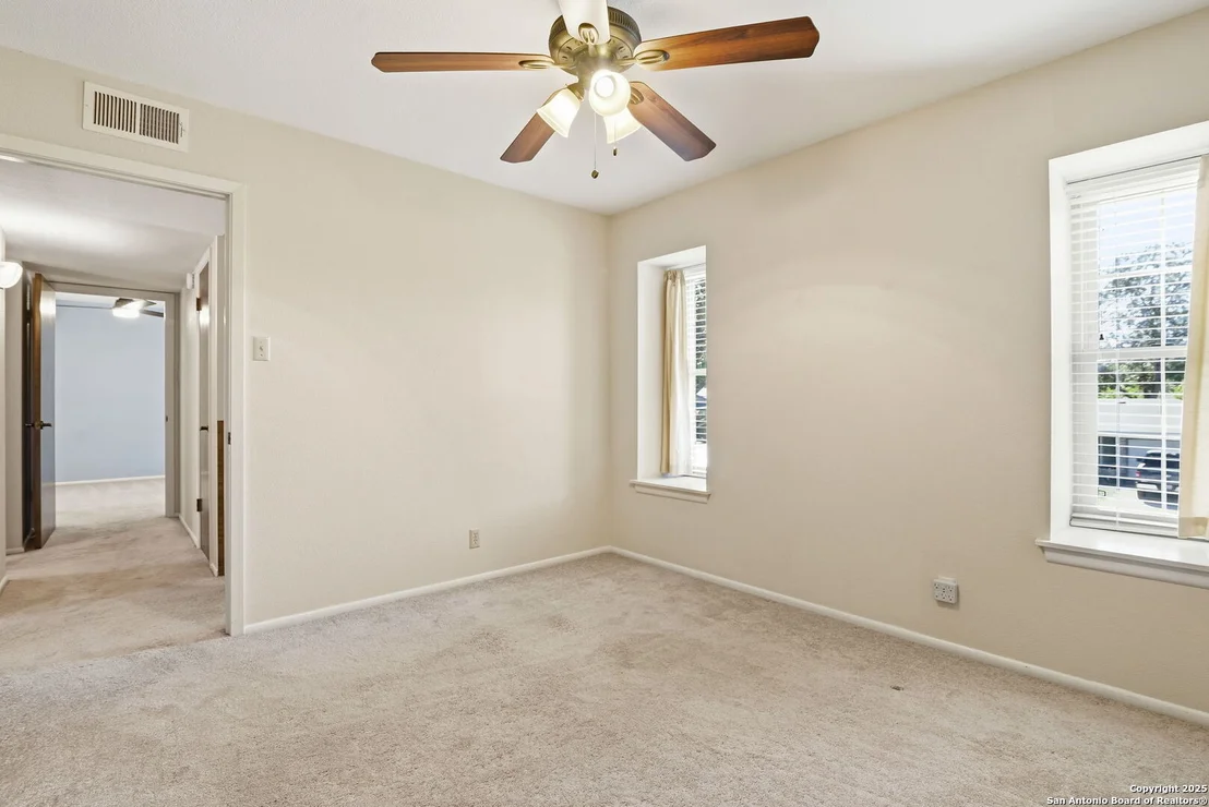 Photo of 10602 Millspring