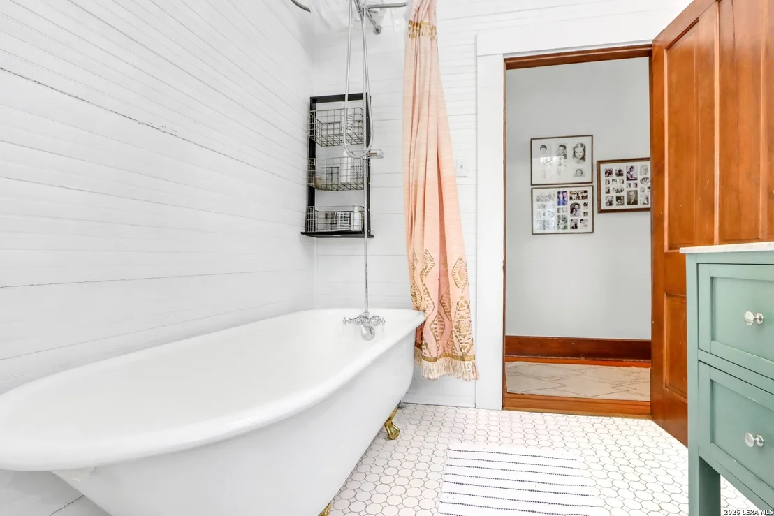 Photo of 123 cedar