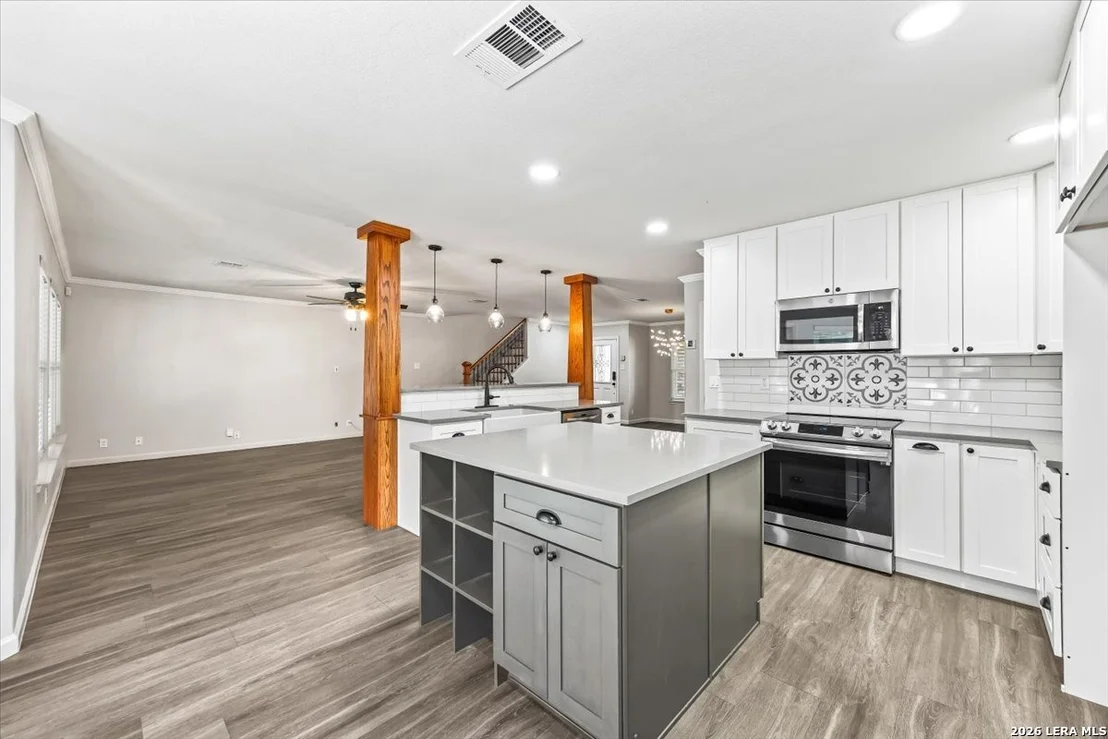 Photo of 8502 Park Olympia