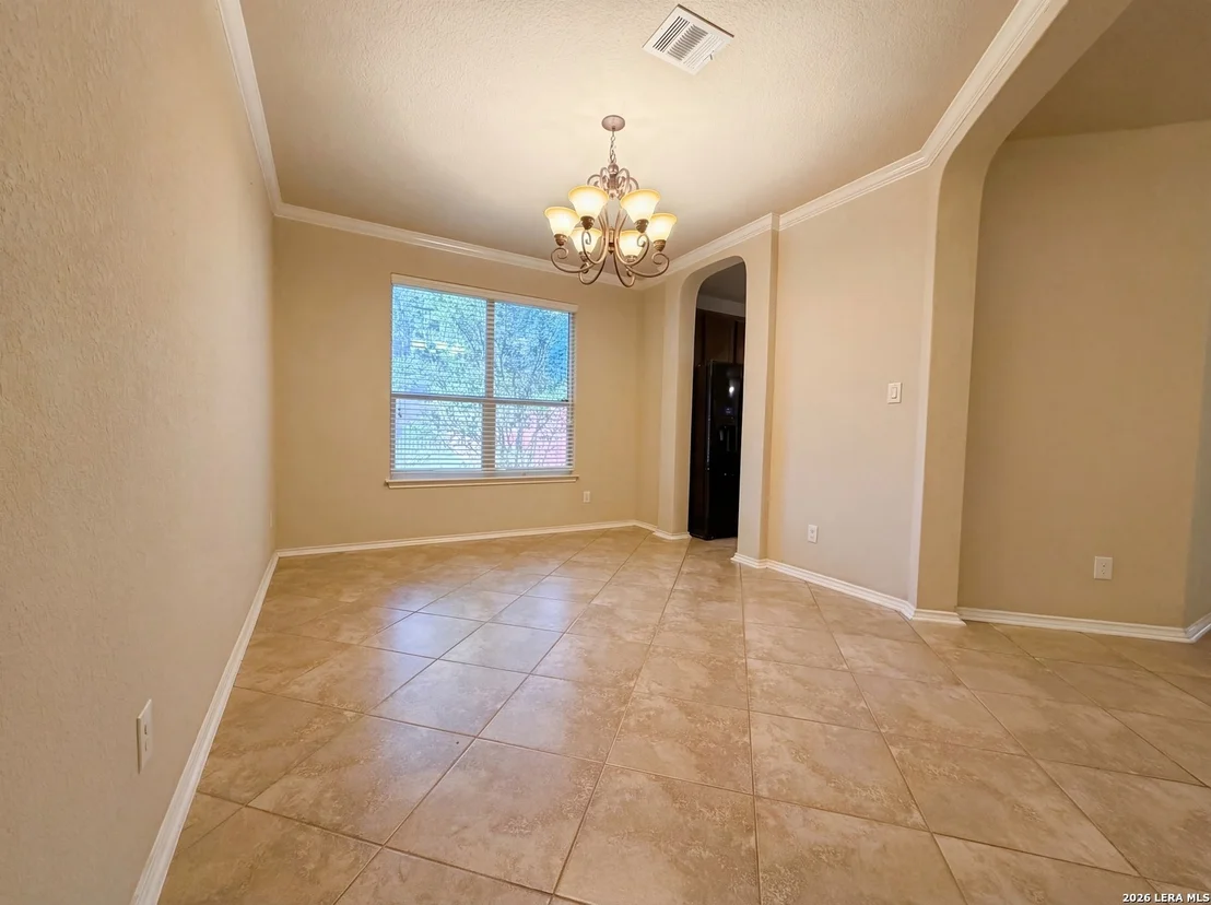 Photo of 6941 LAURA HTS