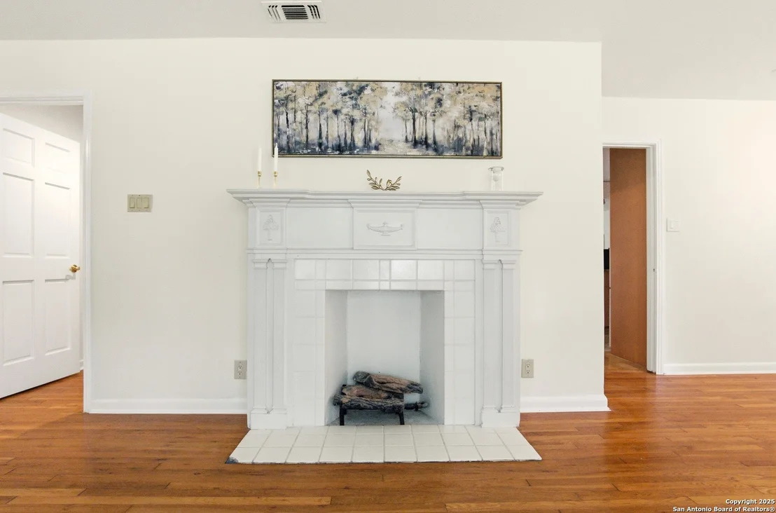Photo of 112 Lyman