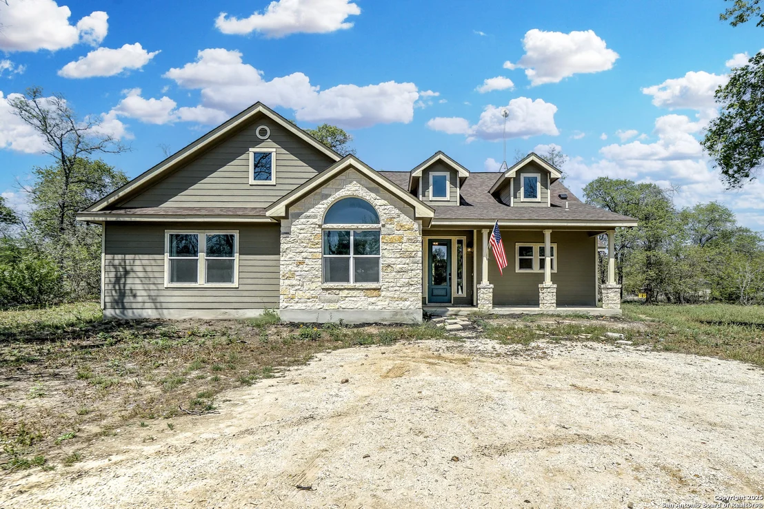 Photo of 269 County Road 6864