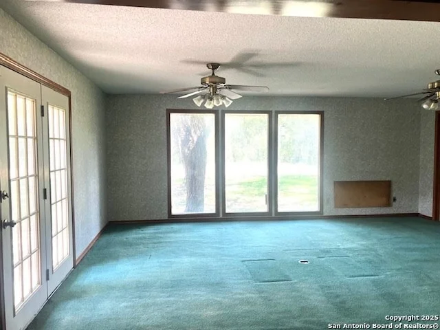 Photo of 901 Newhall