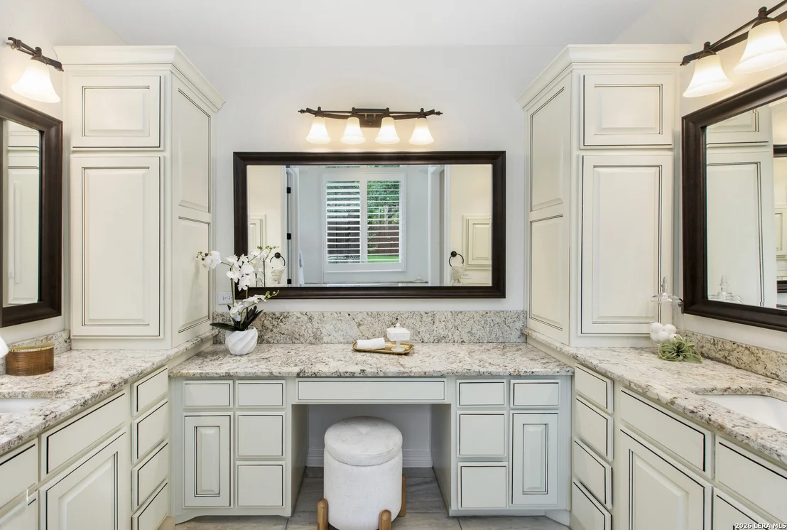 Photo of 28714 Kings Gate
