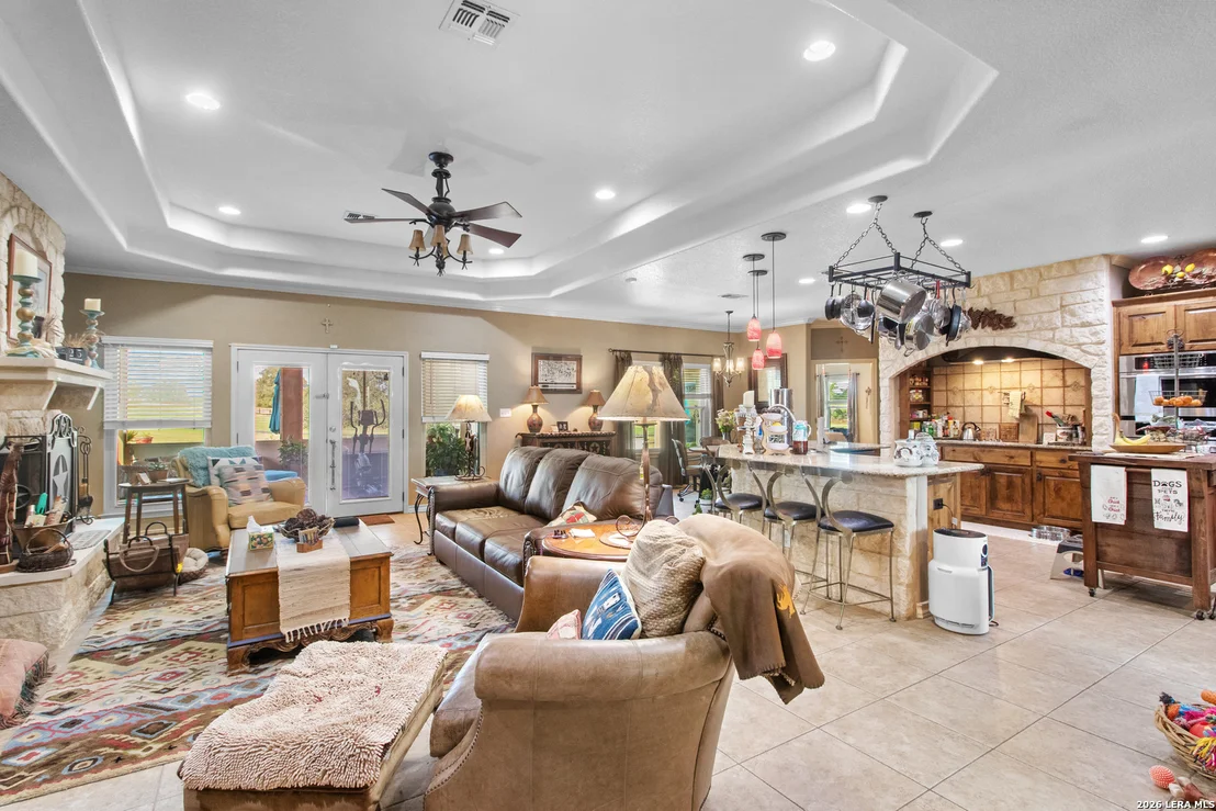 Photo of 212 ANTLER CIR