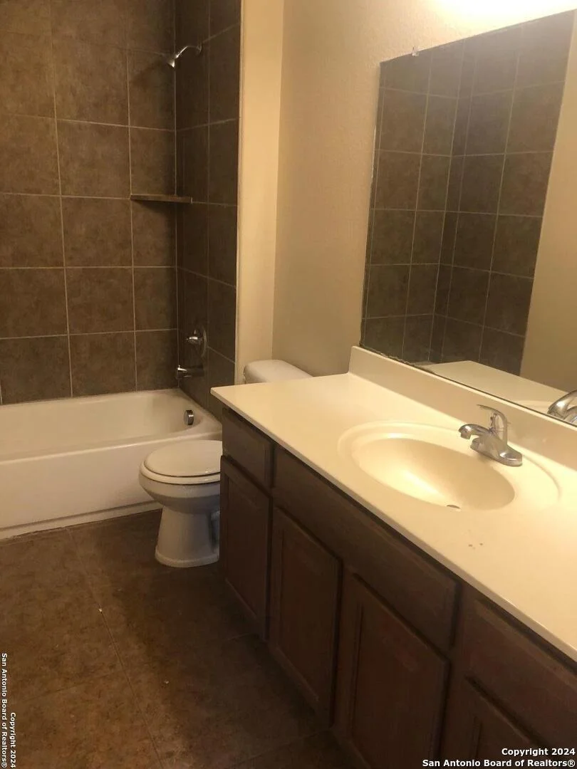 Photo of 2530 Sunset Bend