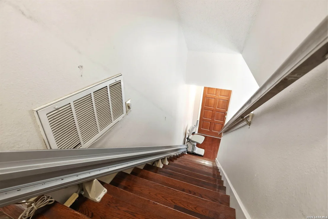 Photo of 1100 Dimrock