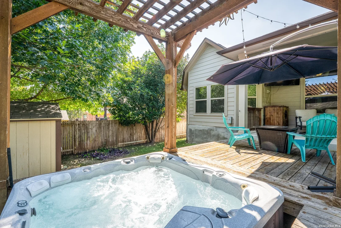 Photo of 824 Water Oak