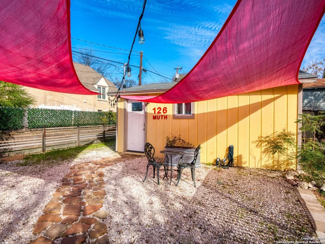 Photo of 126 MUTH