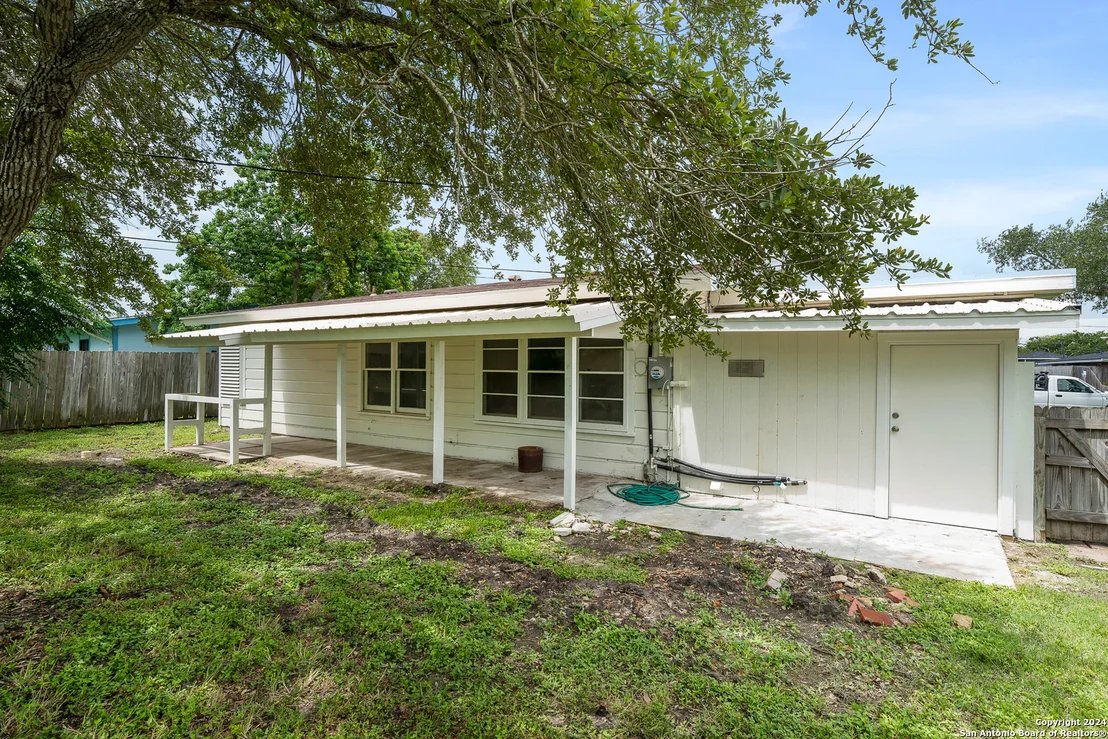 Photo of 1110 Stratton