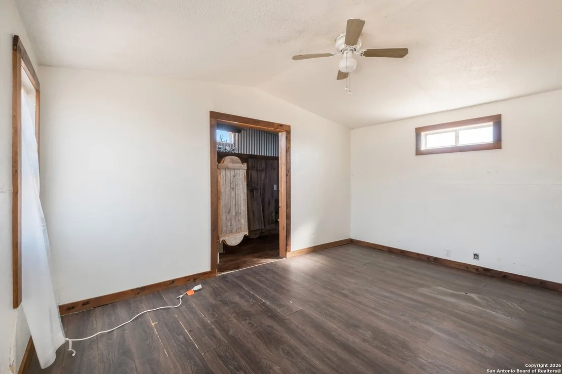 Photo of 985 County Road 307