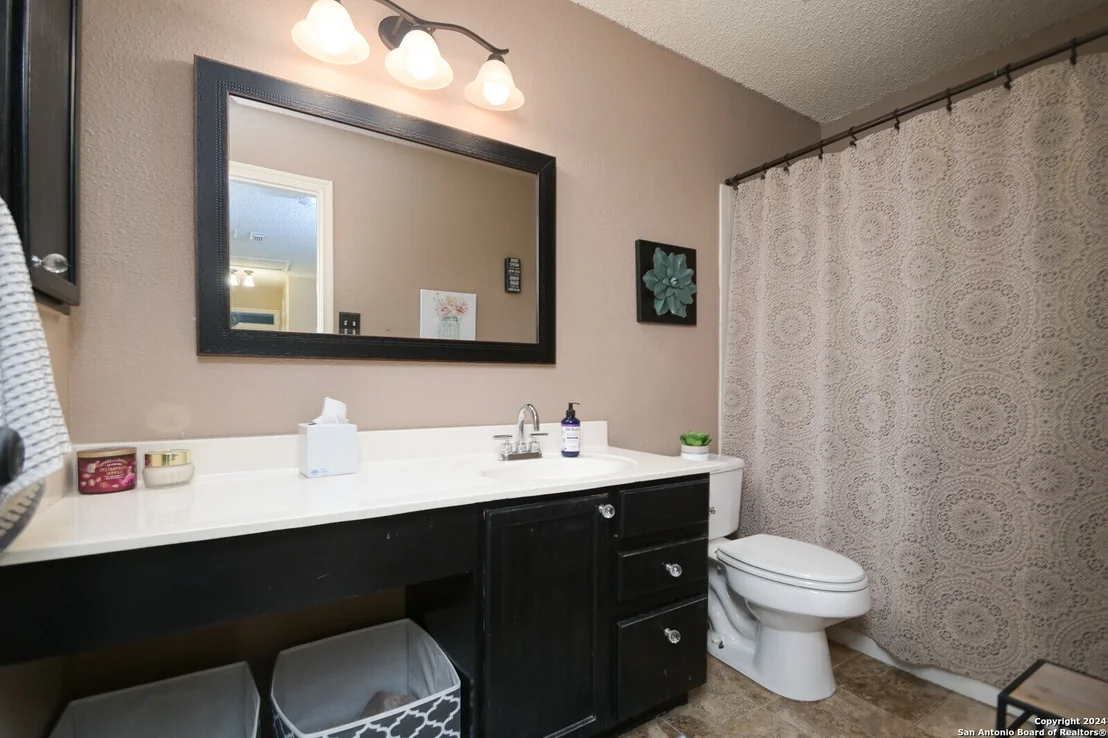 Photo of 21922 KENTON CROFT