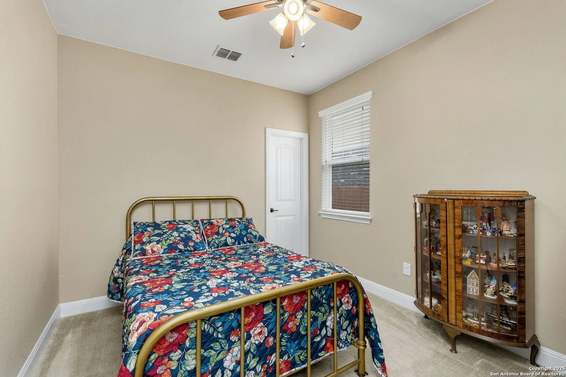 Photo of 12542 HILLSIDE RNCH