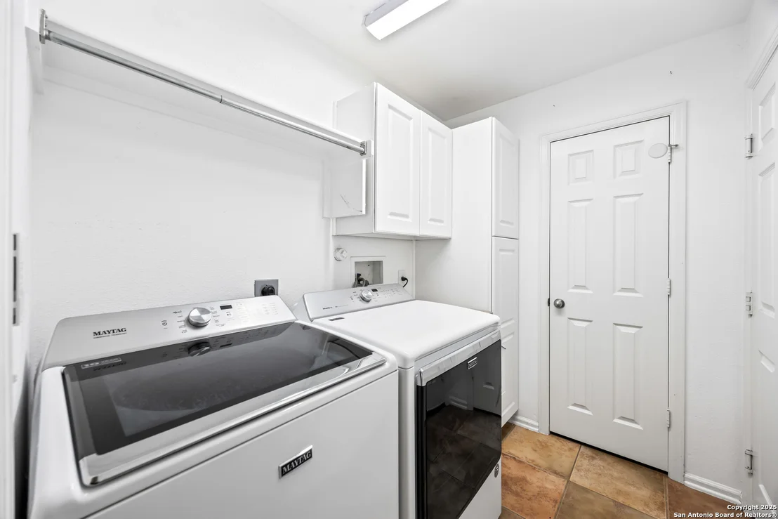 Photo of 124 Brookbend