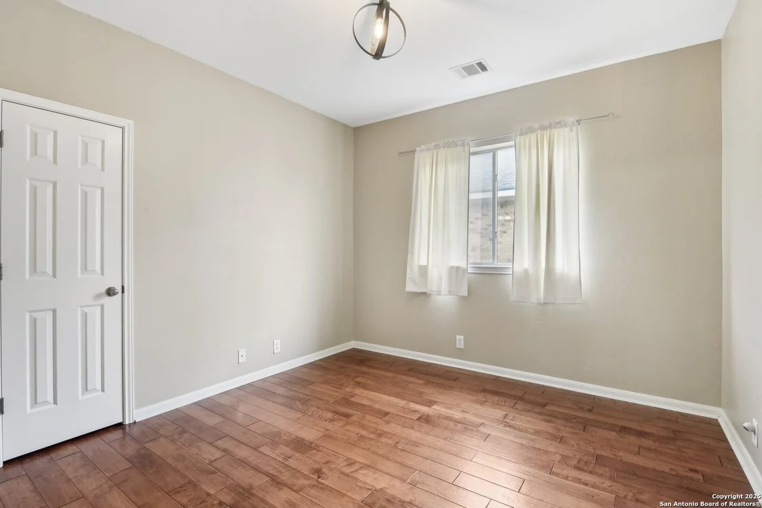 Photo of 618 Enchanted Way