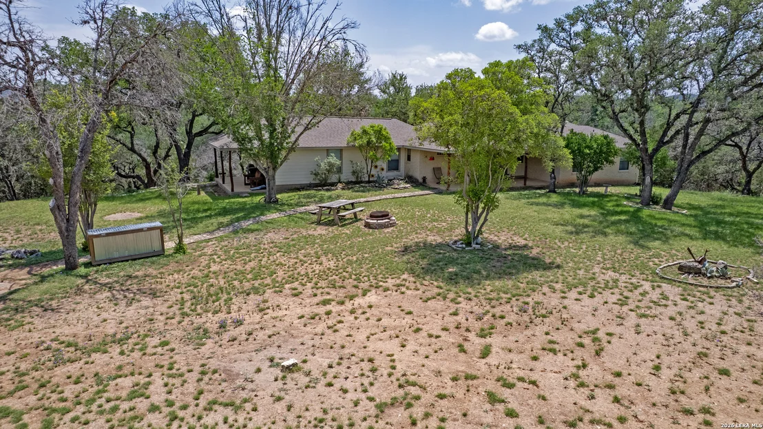 Photo of 270 Robinson