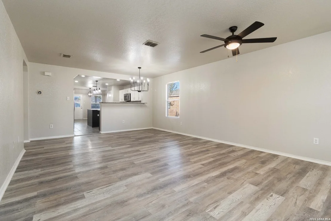 Photo of 11614 Oak Maple