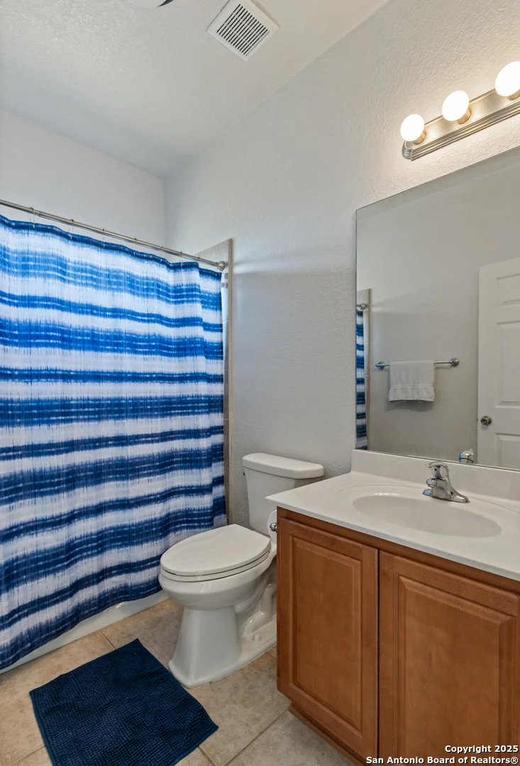 Photo of 325 Howard Dr