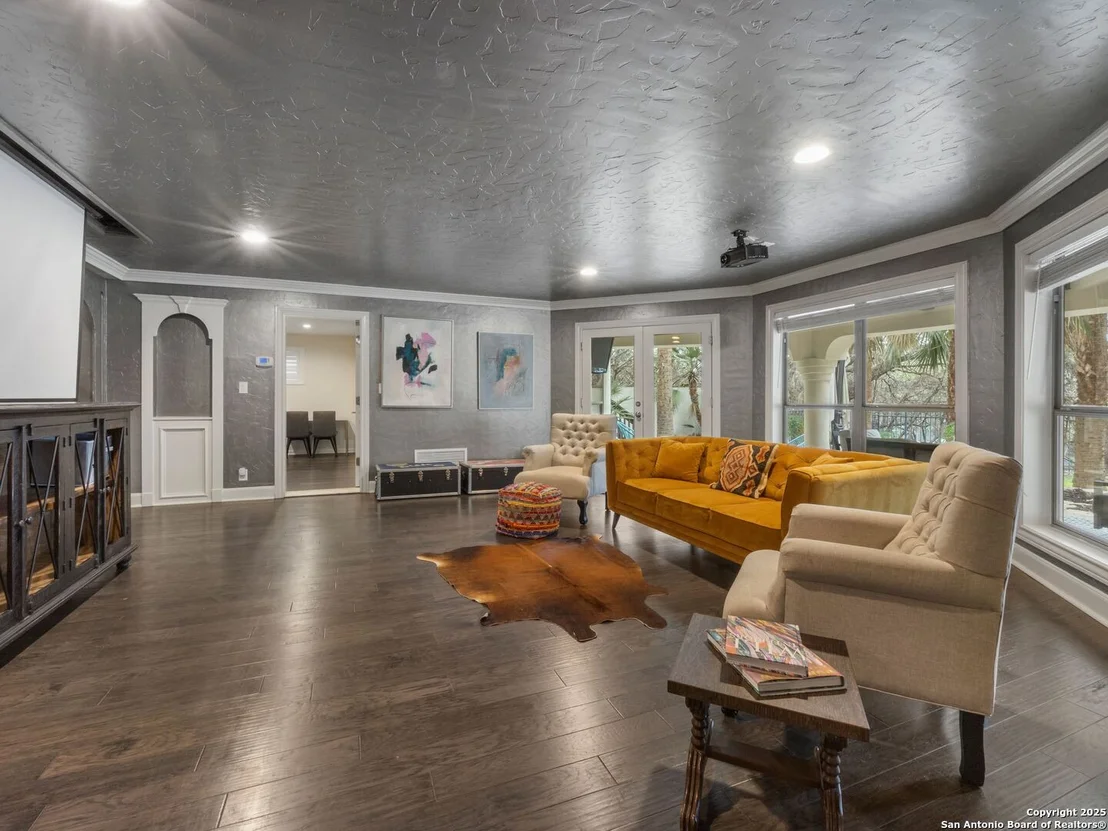 Photo of 25 STRATTON LANE
