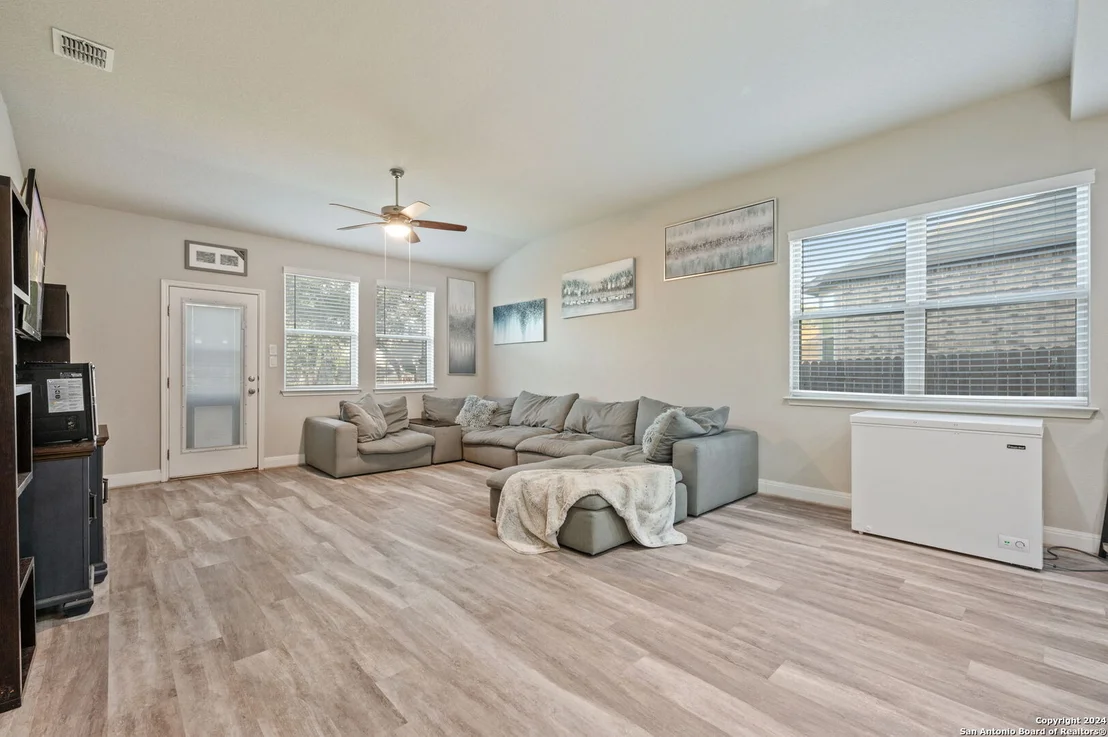 Photo of 232 WICKERSHAM