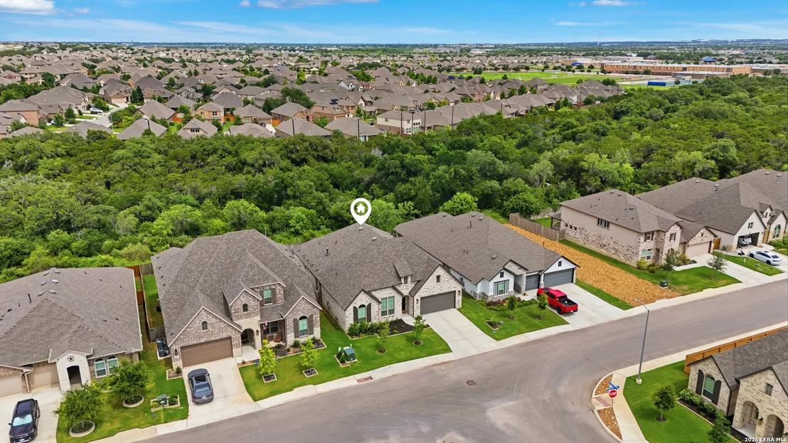 Photo of 10502 Merrick Run