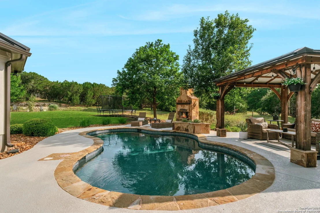 Photo of 157 Fair Springs