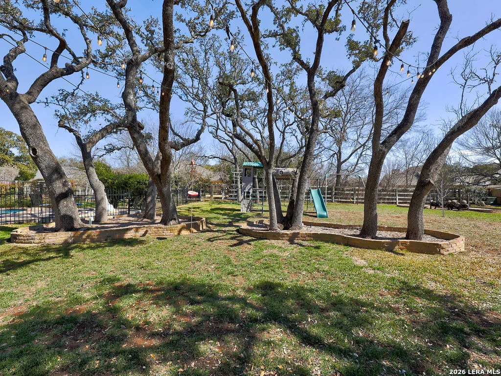 Photo of 29540 Red Bud Hill
