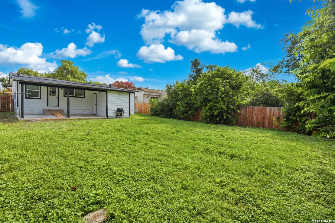 Photo of 414 Clower