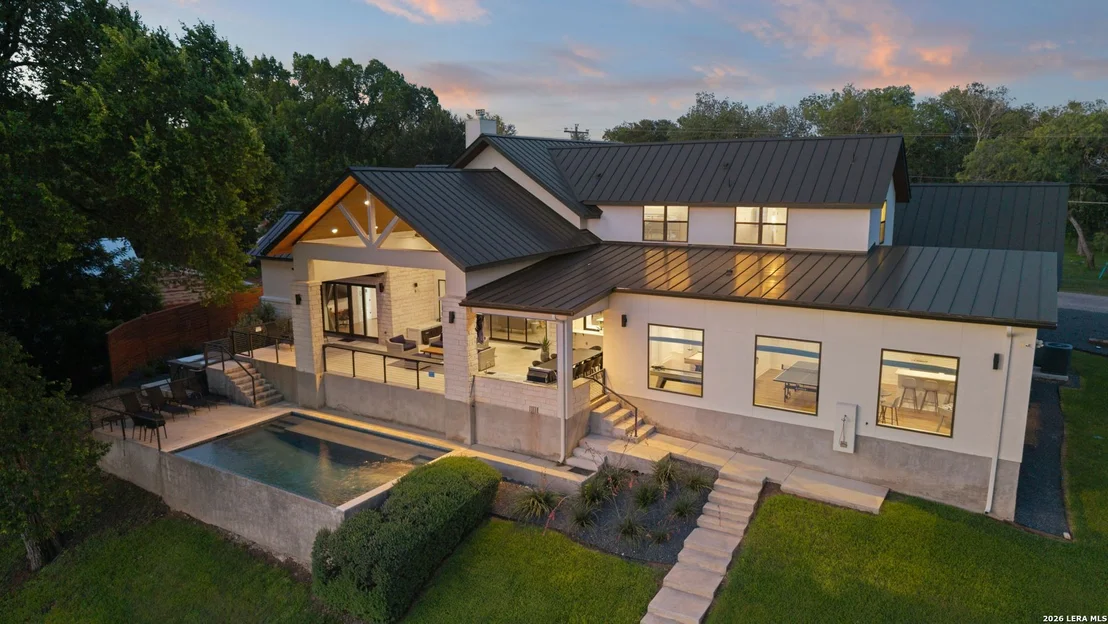 Photo of 230 Turtle Ln