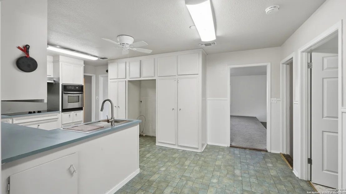 Photo of 1248 Edwards