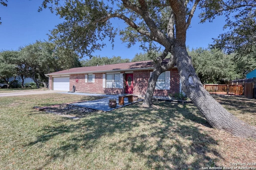 Photo of 108 Wayside Ln