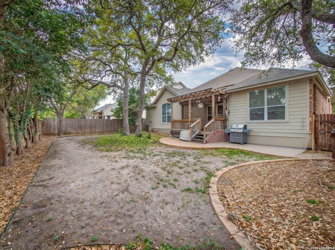 Photo of 4307 James Bowie